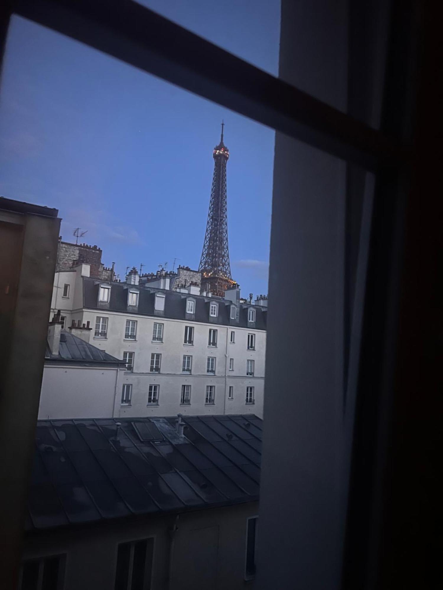 Eiffel Tower View Haussmanian Charm 2min Walk From The Eiffel Tower Gardens * Paris