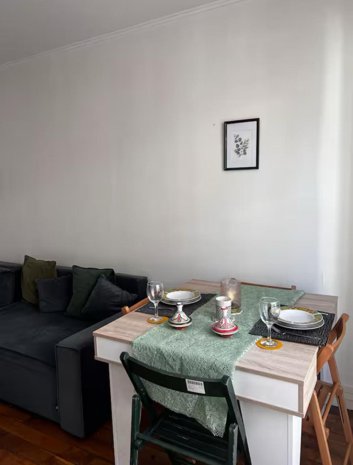 Eiffel Tower View Haussmanian Charm 2min Walk From The Eiffel Tower Gardens Paris